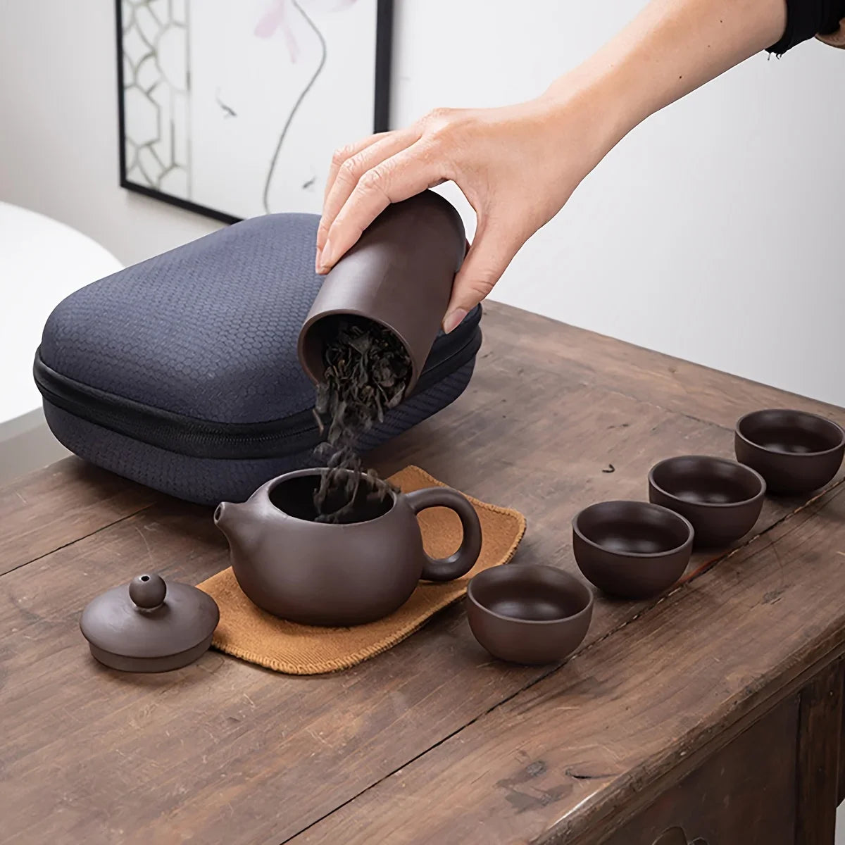 1 Set Travel Tea Set Portable Kung Fu Tea Set Ceramic Teapot Tea Canister Tea Cup Outdoor Quick Cup Tea Canister Leather Bag